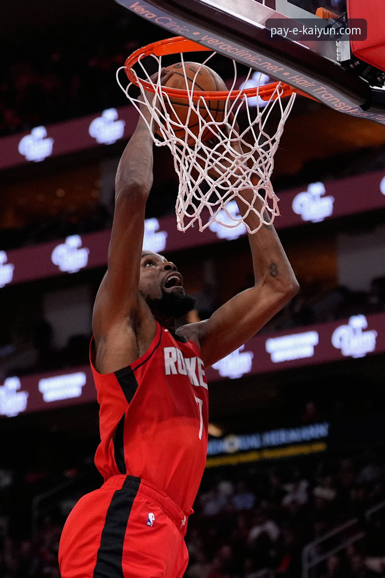 NBA赛场最新动态：火箭队大胜尼克斯队，kaiyun体育平台用户热议杜兰特27分表现